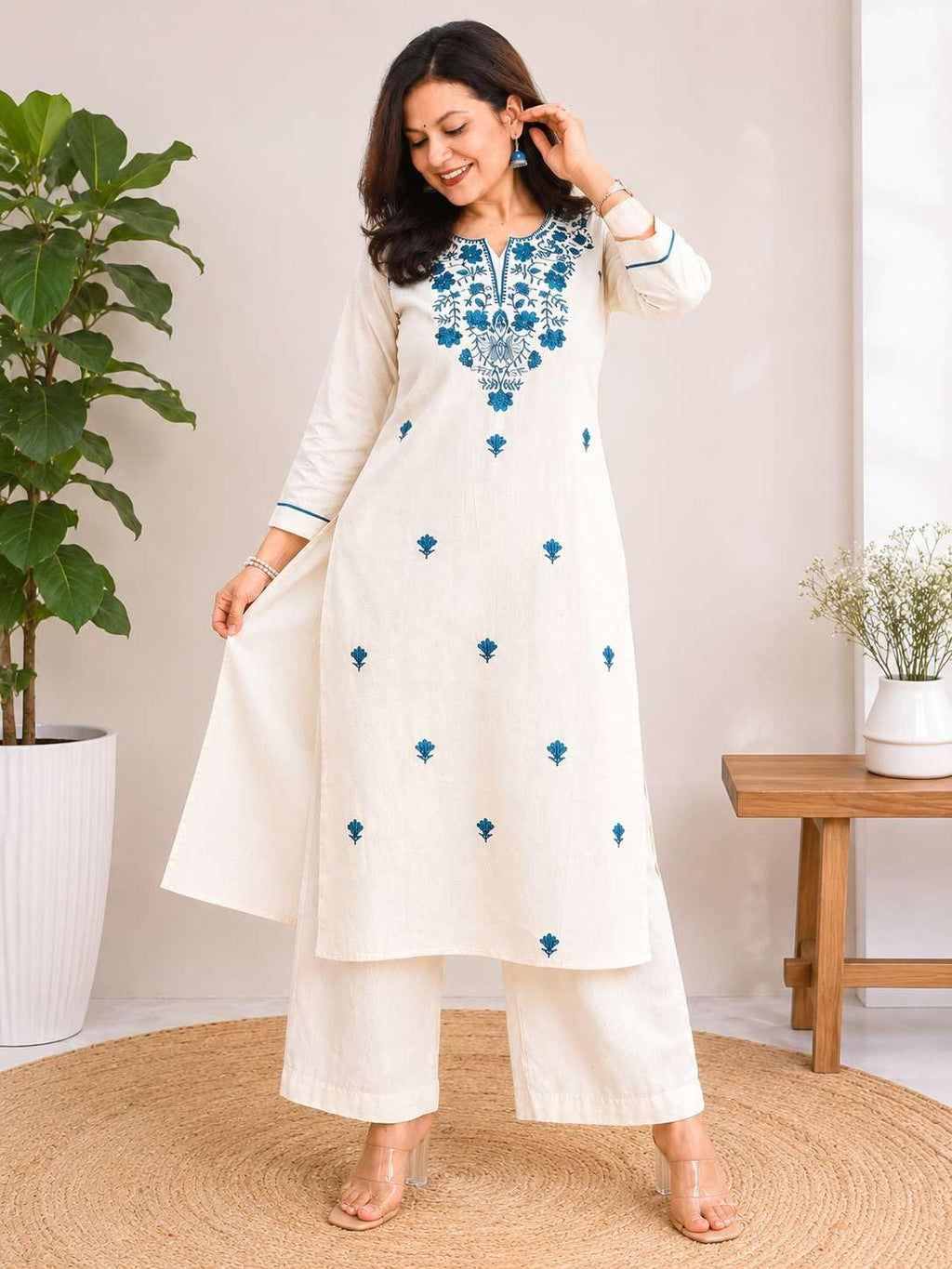 AshLova Women's Cotton Solid Flared Straight kurti with Pant
