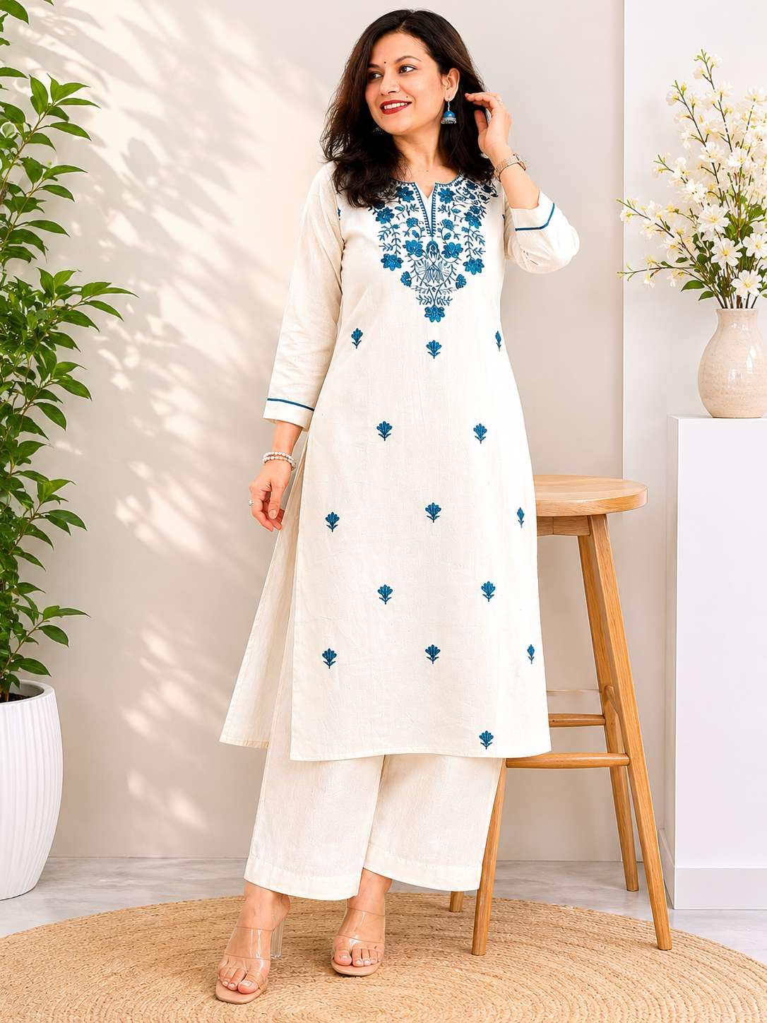 AshLova Women's Cotton Solid Flared Straight kurti with Pant