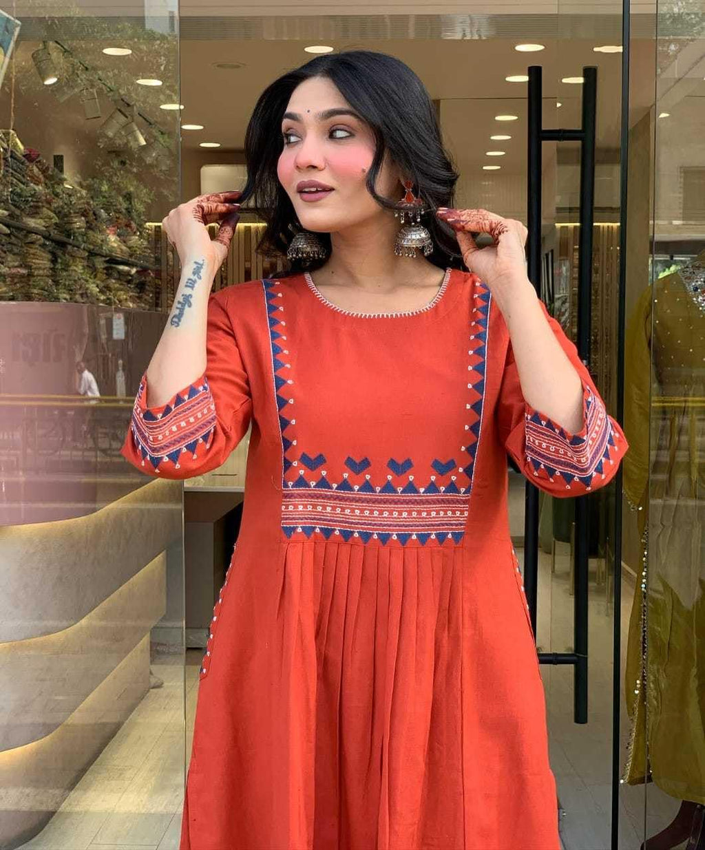 AshLova Women's Rayon Embroidered A-Line Kurti with Pant Set