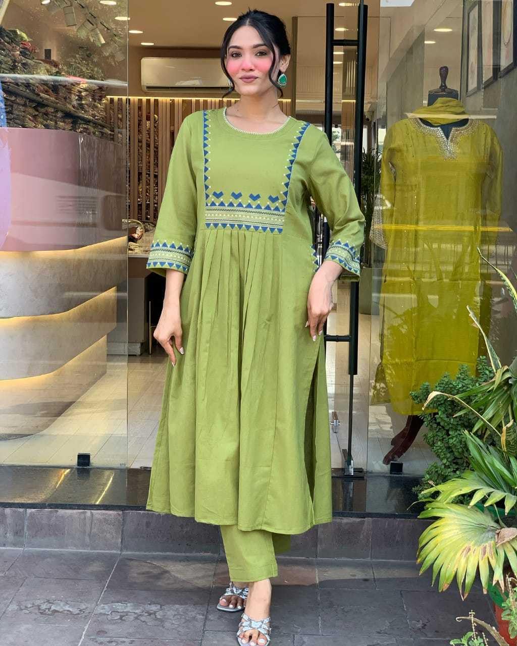 AshLova Women's Rayon Embroidered A-Line Kurti with Pant Set